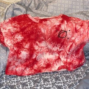 Cute “Saturn” tie dye crop top with tiny hole